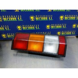 Recambio de piloto trasero derecho para renault rapid/express (f40) 1.4 familiar kat (f407/40v) referencia OEM IAM   