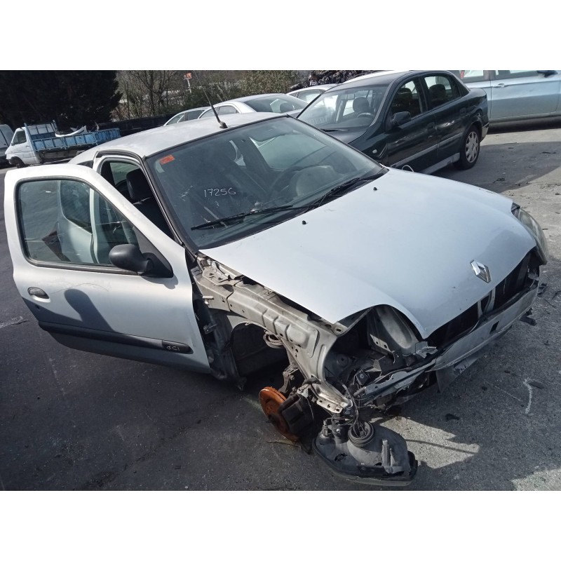 renault clio ii fase i (b/cbo) del año 2001