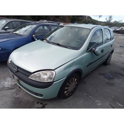opel corsa c del año 2001