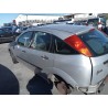 ford focus berlina (cak) del año 2004