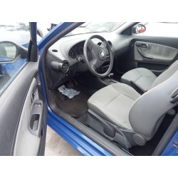 seat ibiza (6l1) del año 2003