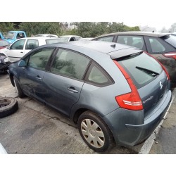 citroen c4 berlina del año 2005