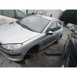 peugeot 206 berlina del año 2003