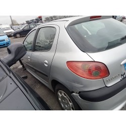 peugeot 206 berlina del año 2003