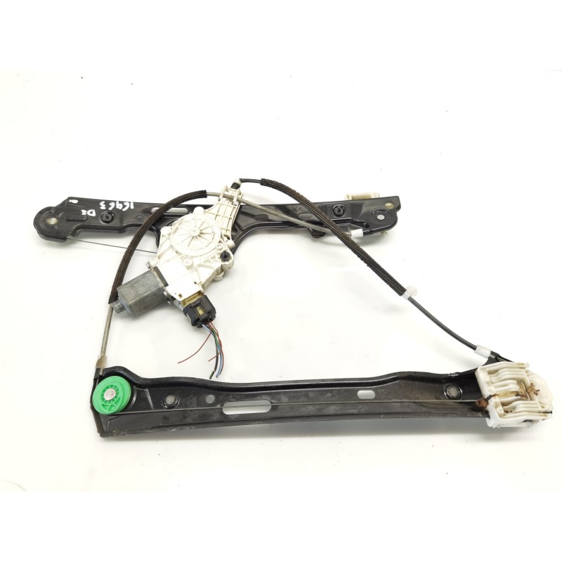 Recambio de elevalunas delantero izquierdo para bmw serie 1 berlina (e81/e87) 118d referencia OEM IAM Recambio de elevalunas delantero izquierdo para bmw serie 1 berlina (e81/e87) 118d referencia OEM IAM