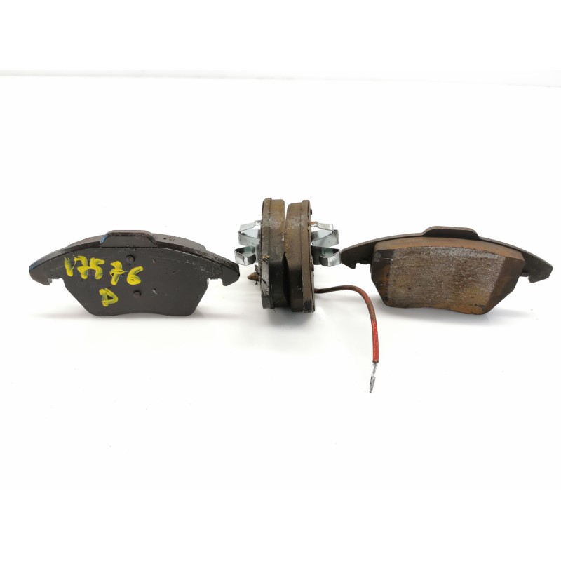 Recambio de pastillas de freno delanteras para volkswagen passat berlina (3c2) advance referencia OEM IAM Recambio de pastillas de freno delanteras para volkswagen passat berlina (3c2) advance referencia OEM IAM