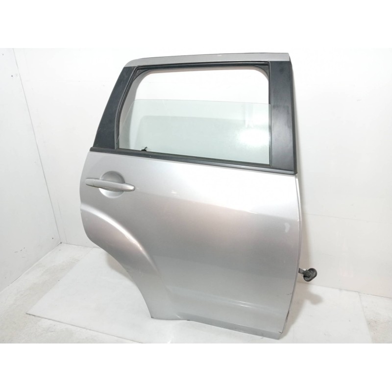 Recambio de puerta trasera derecha para peugeot 4007 premium referencia OEM IAM Recambio de puerta trasera derecha para peugeot 4007 premium referencia OEM IAM