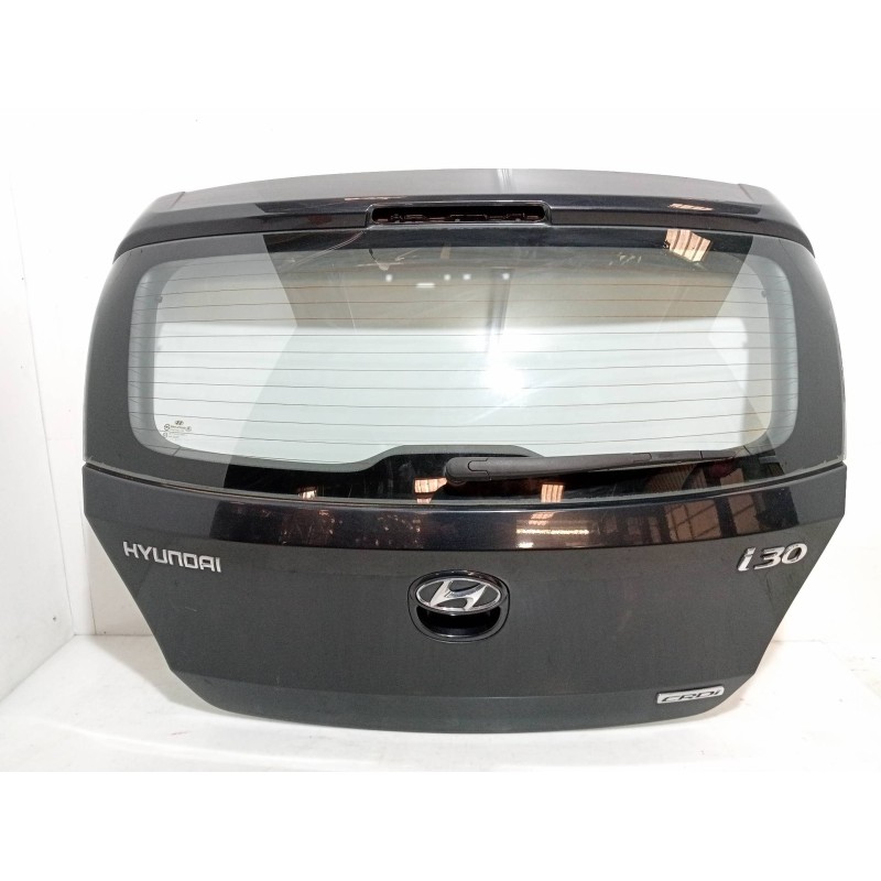 Recambio de porton trasero para hyundai i30 comfort referencia OEM IAM Recambio de porton trasero para hyundai i30 comfort referencia OEM IAM