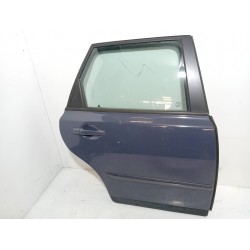 Recambio de puerta trasera derecha para volvo v50 familiar 2.0 d momentum referencia OEM IAM   