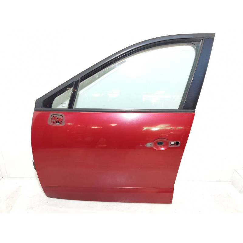 Recambio de puerta delantera izquierda para renault scenic iii dynamique referencia OEM IAM Recambio de puerta delantera izquierda para renault scenic iii dynamique referencia OEM IAM