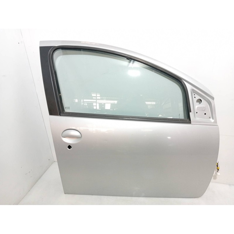 Recambio de puerta delantera derecha para toyota aygo (kgb/wnb) básico referencia OEM IAM Recambio de puerta delantera derecha para toyota aygo (kgb/wnb) básico referencia OEM IAM