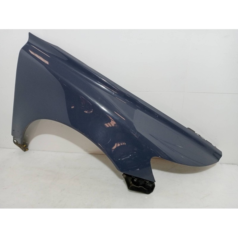 Recambio de aleta delantera derecha para volvo v50 familiar 2.0 d momentum referencia OEM IAM Recambio de aleta delantera derecha para volvo v50 familiar 2.0 d momentum referencia OEM IAM