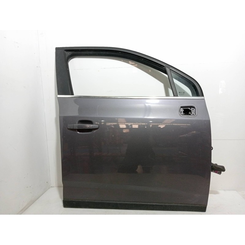 Recambio de puerta delantera derecha para chevrolet orlando lt+ referencia OEM IAM Recambio de puerta delantera derecha para chevrolet orlando lt+ referencia OEM IAM