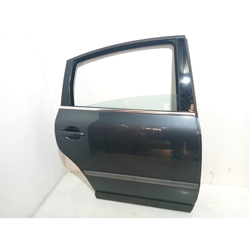 Recambio de puerta trasera derecha para volkswagen passat berlina (3b3) advance referencia OEM IAM Recambio de puerta trasera derecha para volkswagen passat berlina (3b3) advance referencia OEM IAM