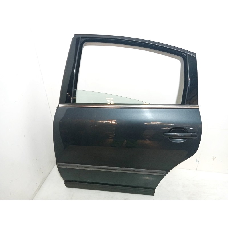 Recambio de puerta trasera izquierda para volkswagen passat berlina (3b3) advance referencia OEM IAM Recambio de puerta trasera izquierda para volkswagen passat berlina (3b3) advance referencia OEM IAM