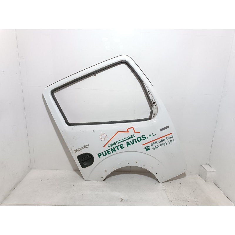 Recambio de puerta delantera derecha para renault maxity fg 130.35/45 referencia OEM IAM   