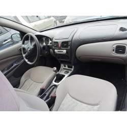 nissan almera (n16/e) del año 2001