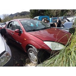 ford focus berlina (cak) del año 2000
