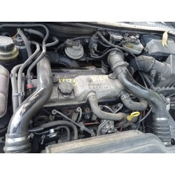 ford focus berlina (cak) del año 2000