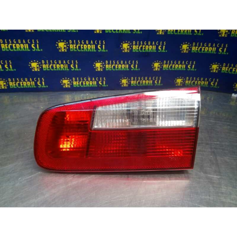 Recambio de piloto trasero central derecho para renault laguna ii (bg0) dynamique referencia OEM IAM Recambio de piloto trasero central derecho para renault laguna ii (bg0) dynamique referencia OEM IAM