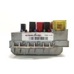 Recambio de caja reles / fusibles para fiat punto berlina (188) 1.9 diesel eco referencia OEM IAM 46768481  