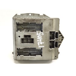 Recambio de caja reles / fusibles para fiat punto berlina (188) 1.9 diesel eco referencia OEM IAM 46768481  