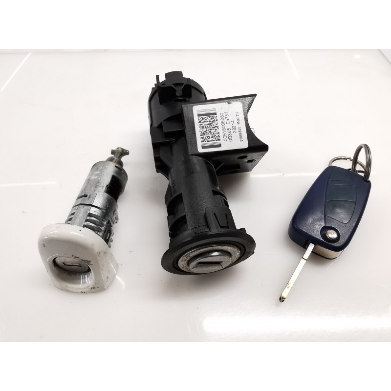 Recambio de antirrobo para ford ka (ccu) titanium referencia OEM IAM 00518006280 Recambio de antirrobo para ford ka (ccu) titanium referencia OEM IAM 00518006280