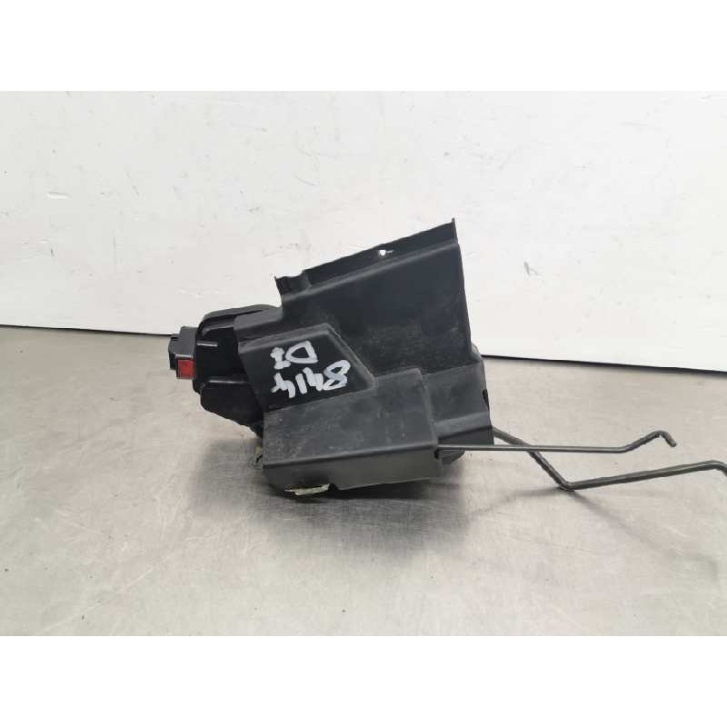 Recambio de cerradura puerta delantera izquierda para hyundai tucson (jm) 2.0 comfort referencia OEM IAM Recambio de cerradura puerta delantera izquierda para hyundai tucson (jm) 2.0 comfort referencia OEM IAM