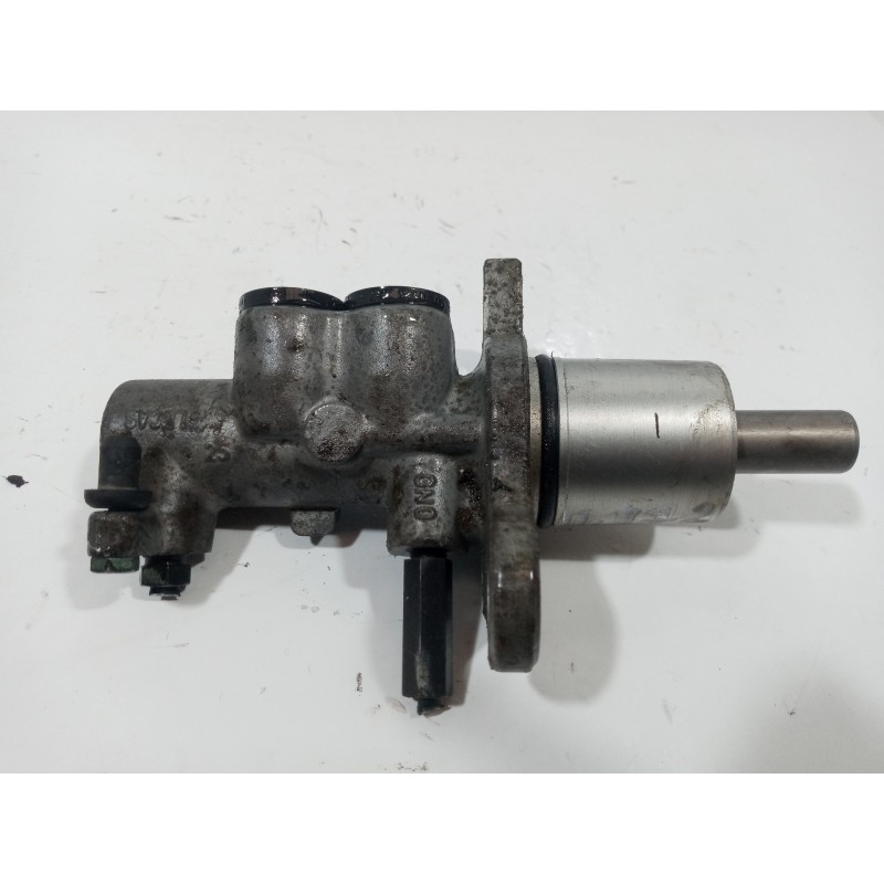 Recambio de bomba freno para audi a6 avant (4b5) 2.5 tdi referencia OEM IAM Recambio de bomba freno para audi a6 avant (4b5) 2.5 tdi referencia OEM IAM