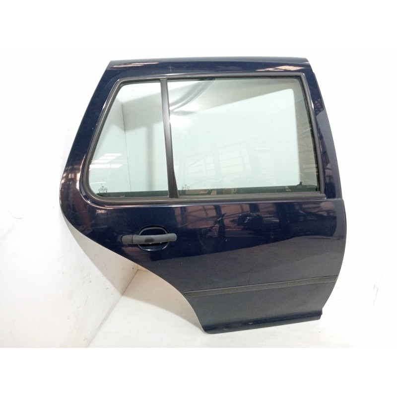 Recambio de puerta trasera derecha para volkswagen golf iv berlina (1j1) conceptline referencia OEM IAM Recambio de puerta trasera derecha para volkswagen golf iv berlina (1j1) conceptline referencia OEM IAM
