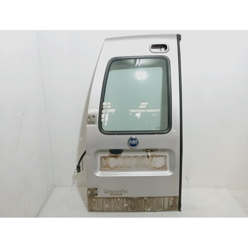 Recambio de porton trasero izquierdo para fiat scudo (222) 2.0 16v jtd elx kombi (7 sitze) referencia OEM IAM Recambio de porton trasero izquierdo para fiat scudo (222) 2.0 16v jtd elx kombi (7 sitze) referencia OEM IAM