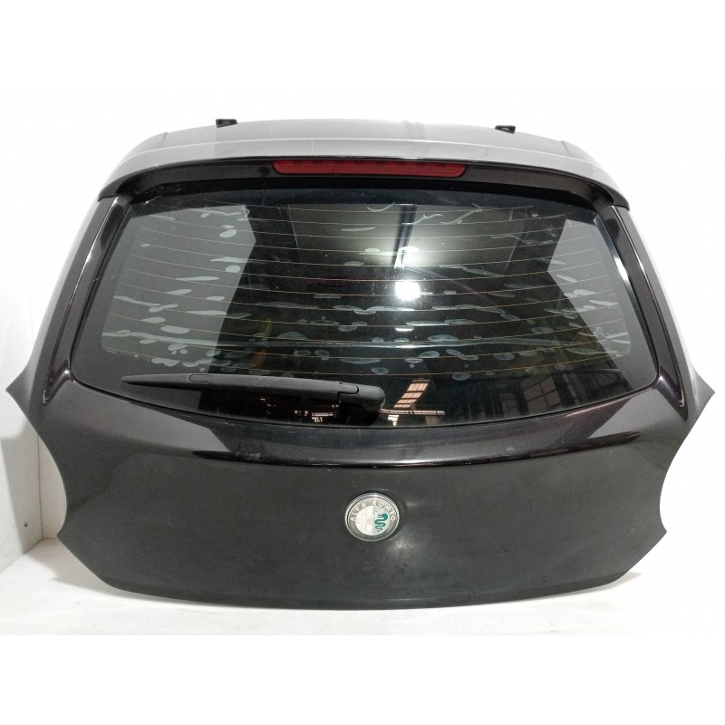 Recambio de porton trasero para alfa romeo mito (145) distinctive referencia OEM IAM Recambio de porton trasero para alfa romeo mito (145) distinctive referencia OEM IAM