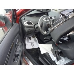 renault megane ii berlina 5p del año 2011