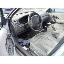 renault laguna ii (bg0) del año 2001