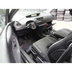 citroen c4 berlina del año 2010