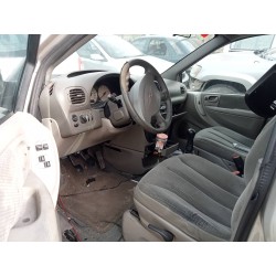 chrysler voyager (rg) del año 2003
