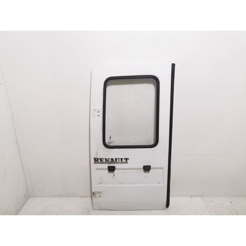 Recambio de puerta trasera izquierda para renault rapid/express (f40) 1.1 transporter referencia OEM IAM Recambio de puerta trasera izquierda para renault rapid/express (f40) 1.1 transporter referencia OEM IAM