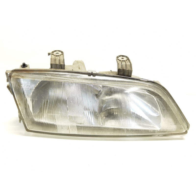 Recambio de faro derecho para nissan primera berlina (p11) gx referencia OEM IAM Recambio de faro derecho para nissan primera berlina (p11) gx referencia OEM IAM