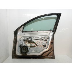 Recambio de puerta delantera derecha para volvo s40 berlina 1.6 diesel cat referencia OEM IAM   
