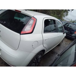 fiat punto (199) del año 2014