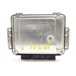 Recambio de centralita motor uce para renault megane ii berlina 5p dynamique referencia OEM IAM 8200601334  