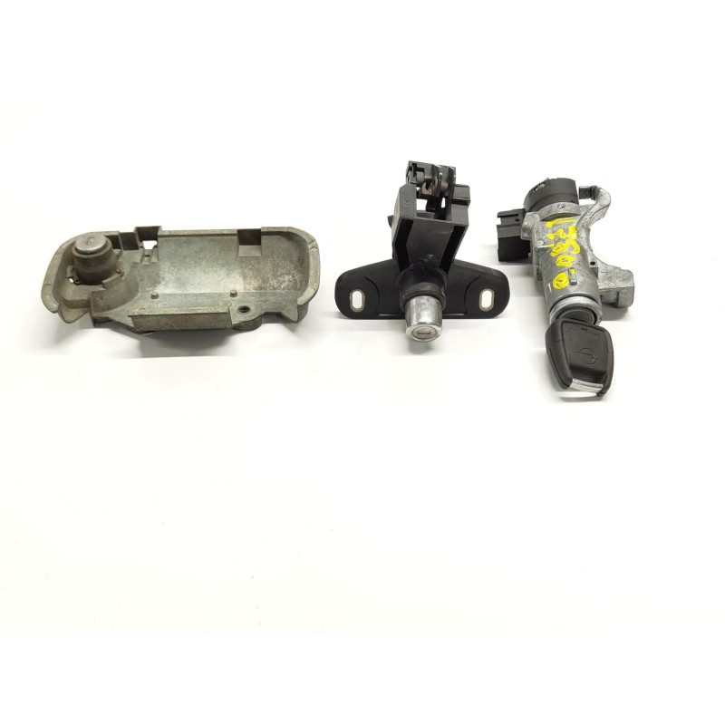 Recambio de antirrobo para opel vectra b berlina básico (1999) referencia OEM IAM Recambio de antirrobo para opel vectra b berlina básico (1999) referencia OEM IAM
