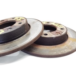 Recambio de disco freno trasero para citroen xsara picasso 1.6 hdi 110 exclusive referencia OEM IAM   