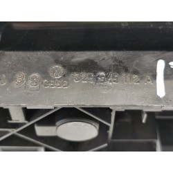 Recambio de piloto trasero derecho para volkswagen santana (327) gx referencia OEM IAM 325945112A  