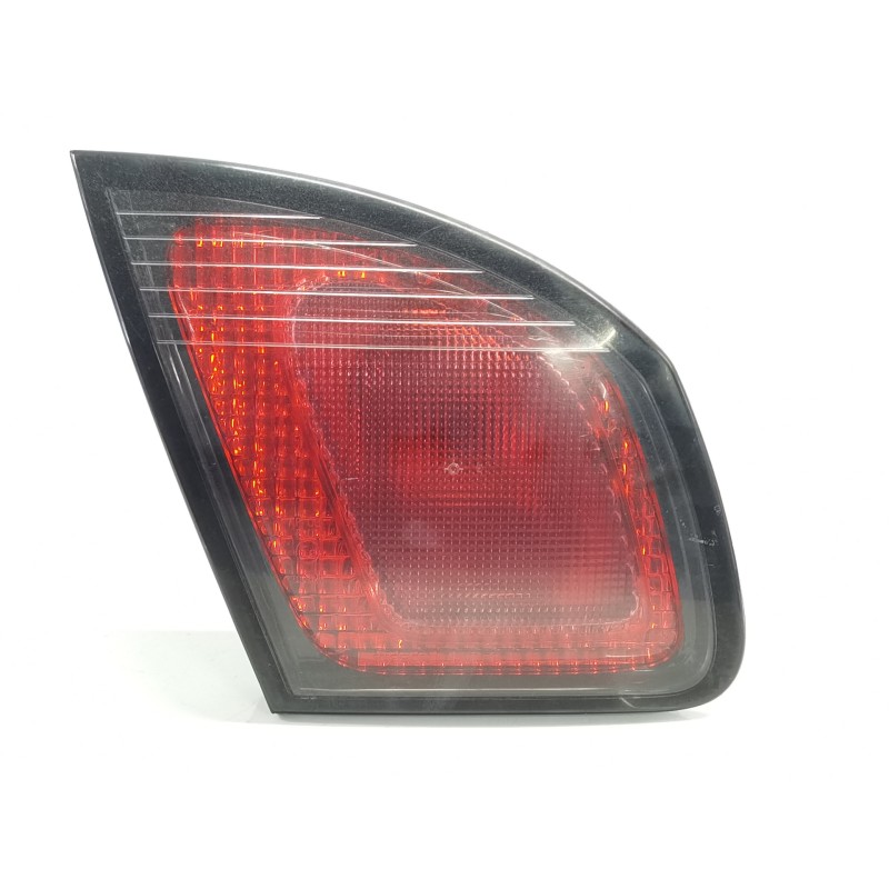 Recambio de piloto trasero central izquierdo para nissan primera berlina (p11) básico referencia OEM IAM 265559F610 Recambio de piloto trasero central izquierdo para nissan primera berlina (p11) básico referencia OEM IAM 265559F610