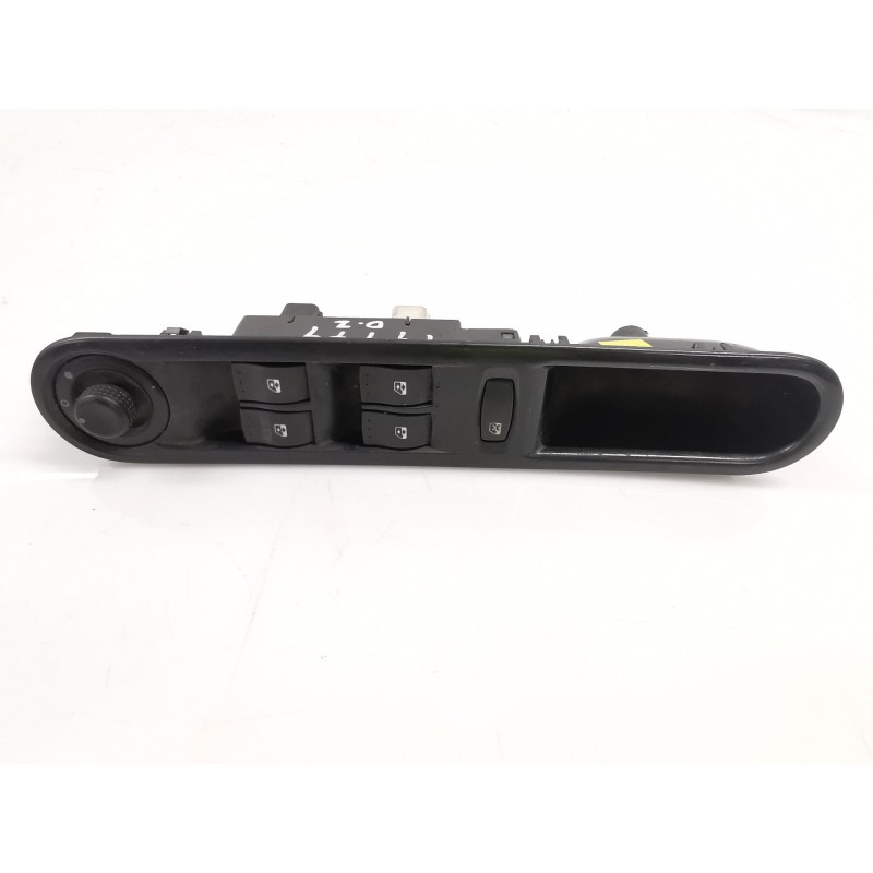 Recambio de mando elevalunas delantero izquierdo para renault espace iv (jk0) authentique referencia OEM IAM 8200519355 Recambio de mando elevalunas delantero izquierdo para renault espace iv (jk0) authentique referencia OEM IAM 8200519355