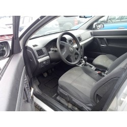 opel vectra c berlina del año 2002