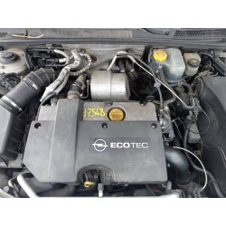 opel vectra c berlina del año 2002