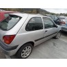 ford fiesta berlina (dx) del año 2000