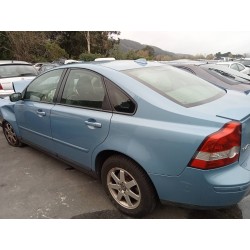 volvo s40 berlina del año 2005